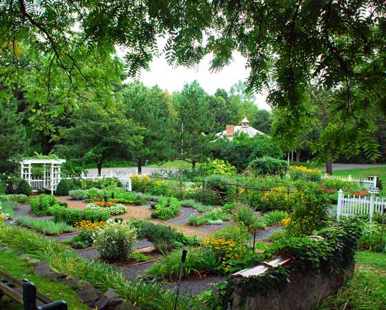 Gardens2